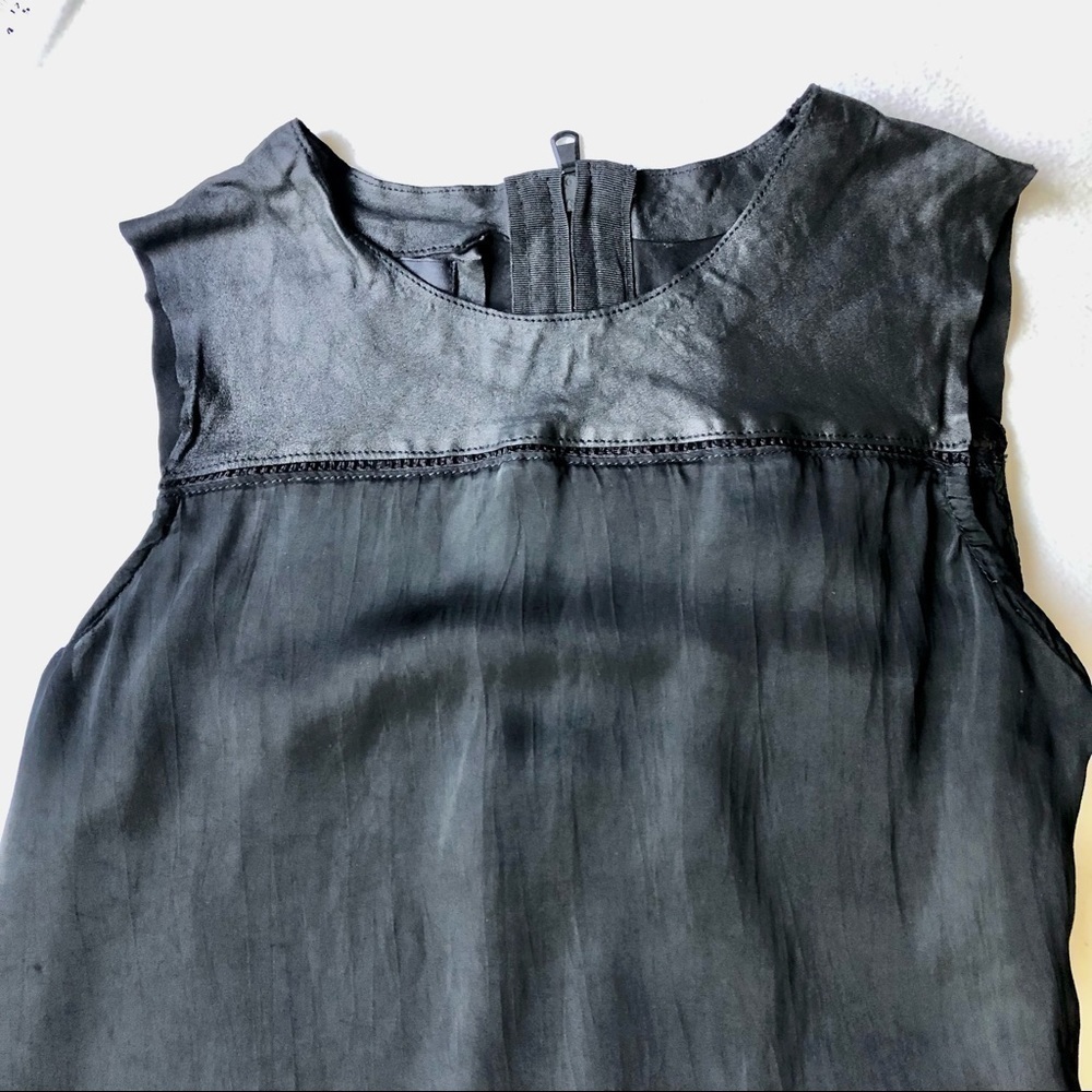 Lm Studio Silk Black Blouse Size XS Sleeveless Lambskin Top  back  1/4 zip - Picture 3 of 8